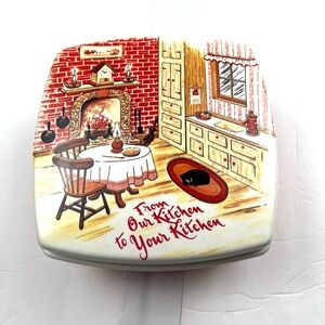Vintage Country Kitchen Scene Plastic Snap Lid Storage Container Whimsical